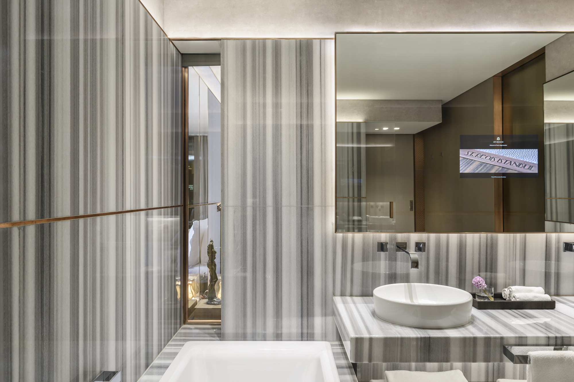 The St. Regis Istanbul — Standard Rooms — view 14