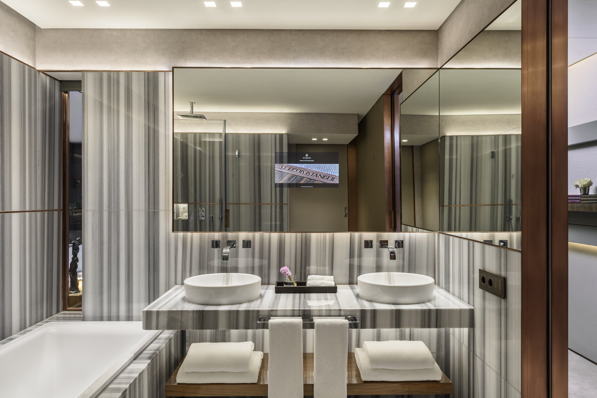 The St. Regis Istanbul — Standard Rooms — view 13